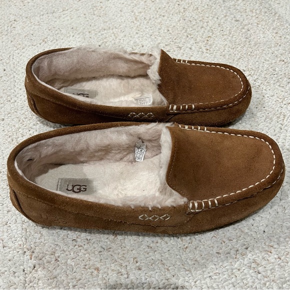 UGG Shoes - Womens Ugg slippers slip on moccasins brown size 10